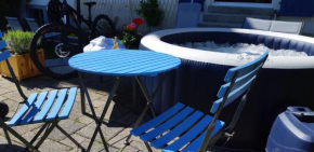 Gîte La petite maison horlogère et jacuzzi , raquettes Les Fontenelles
